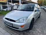 Ford Focus Trend / wenig Km / II.Hand / TÜV NEU - gebrauchte Ford Focus aus dem Jahr 2000