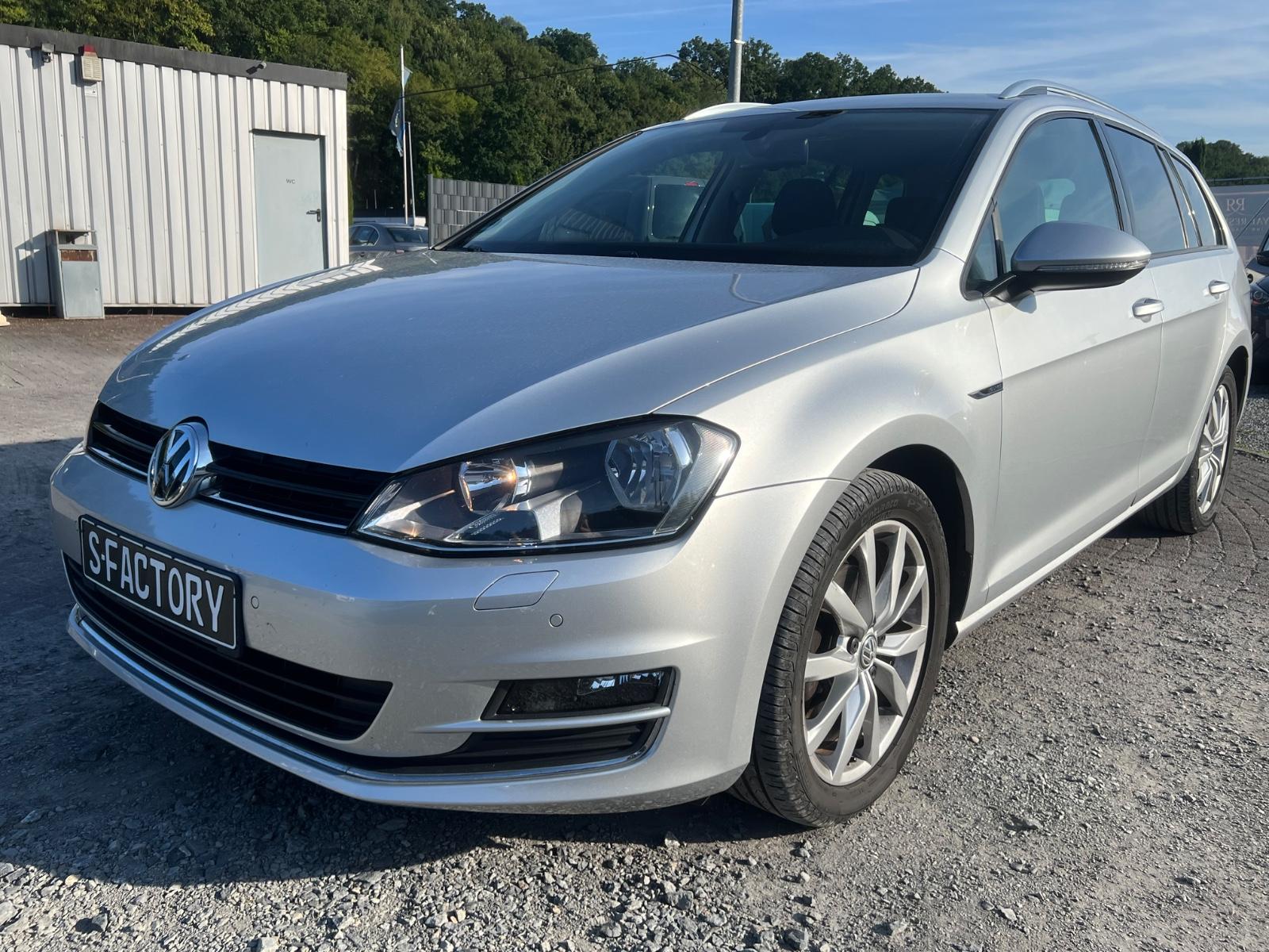 Volkswagen Golf VII Variant DSG NAVI KLIMA PDC AHK
