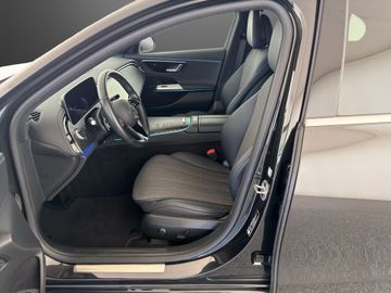 Mercedes E 200 - 7