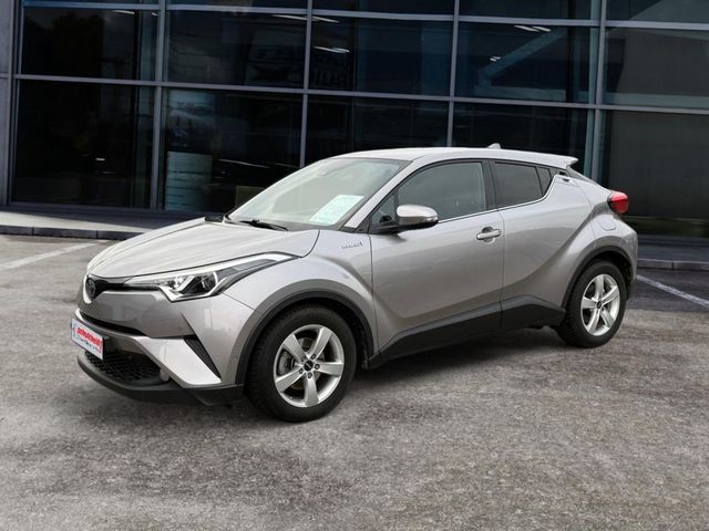 Toyota C-HR Hybrid Club