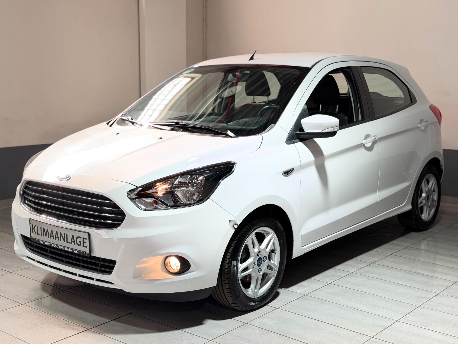 Ford KA+ Cool & Sound Einparkhilfe USB
