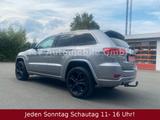 Jeep Grand Cherokee 3.0 CRD Overland |VOLLAUSTATTUNG| - silberne Jeep Grand Cherokee