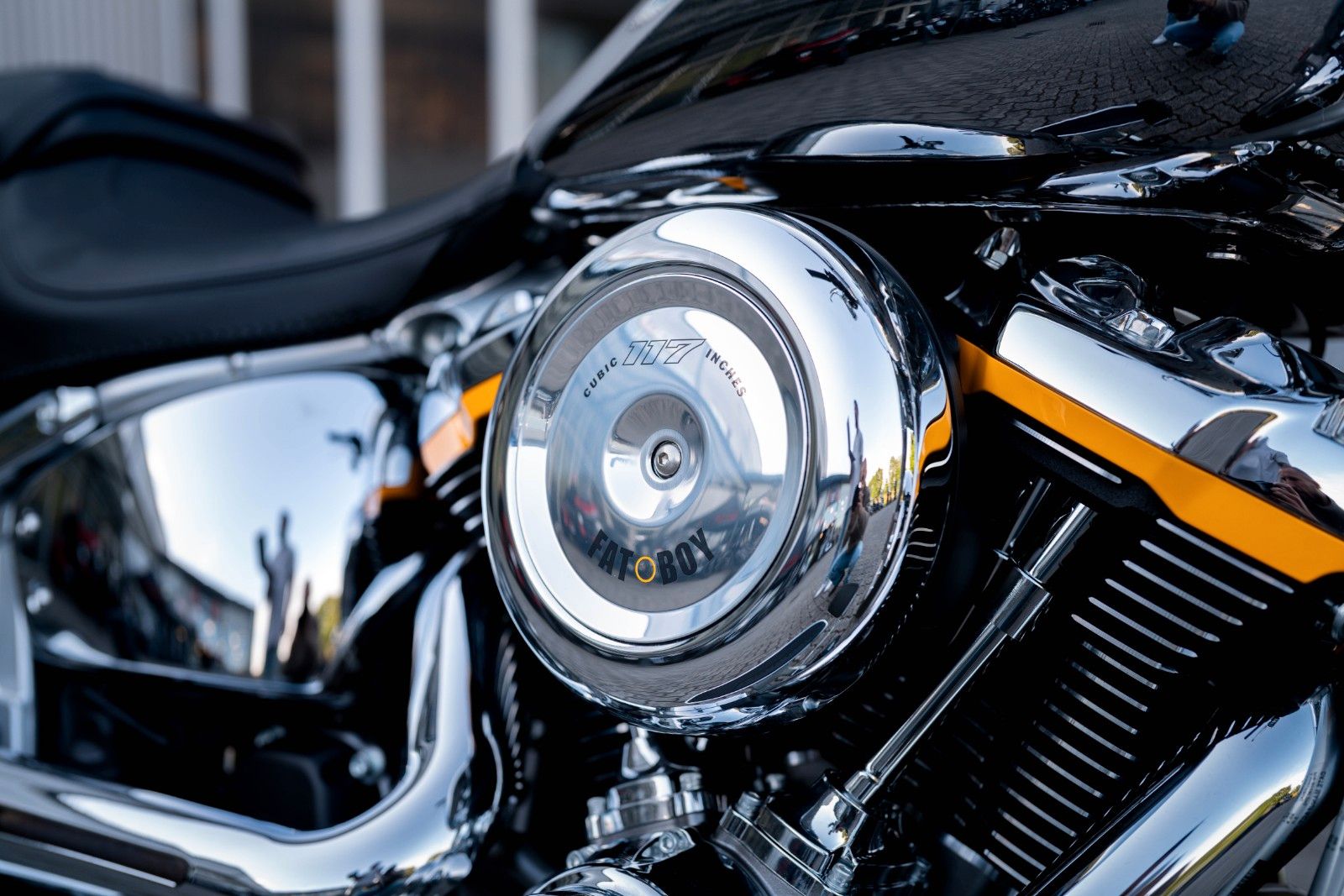 Fahrzeugabbildung Harley-Davidson FLSTFI Fat Boy Gray Ghost - Neuwertig -