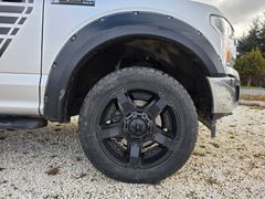 FORD F 150 Lariat 2.7 V6 Benzin FX 4x4 offroad FORD F 150 Lariat 2.7 V6 Benzin FX 4x4 offroad