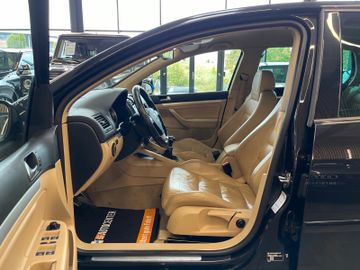 Volkswagen Golf V Lim. GTI *Klima*SHZ*Vollleder*TÜV neu*