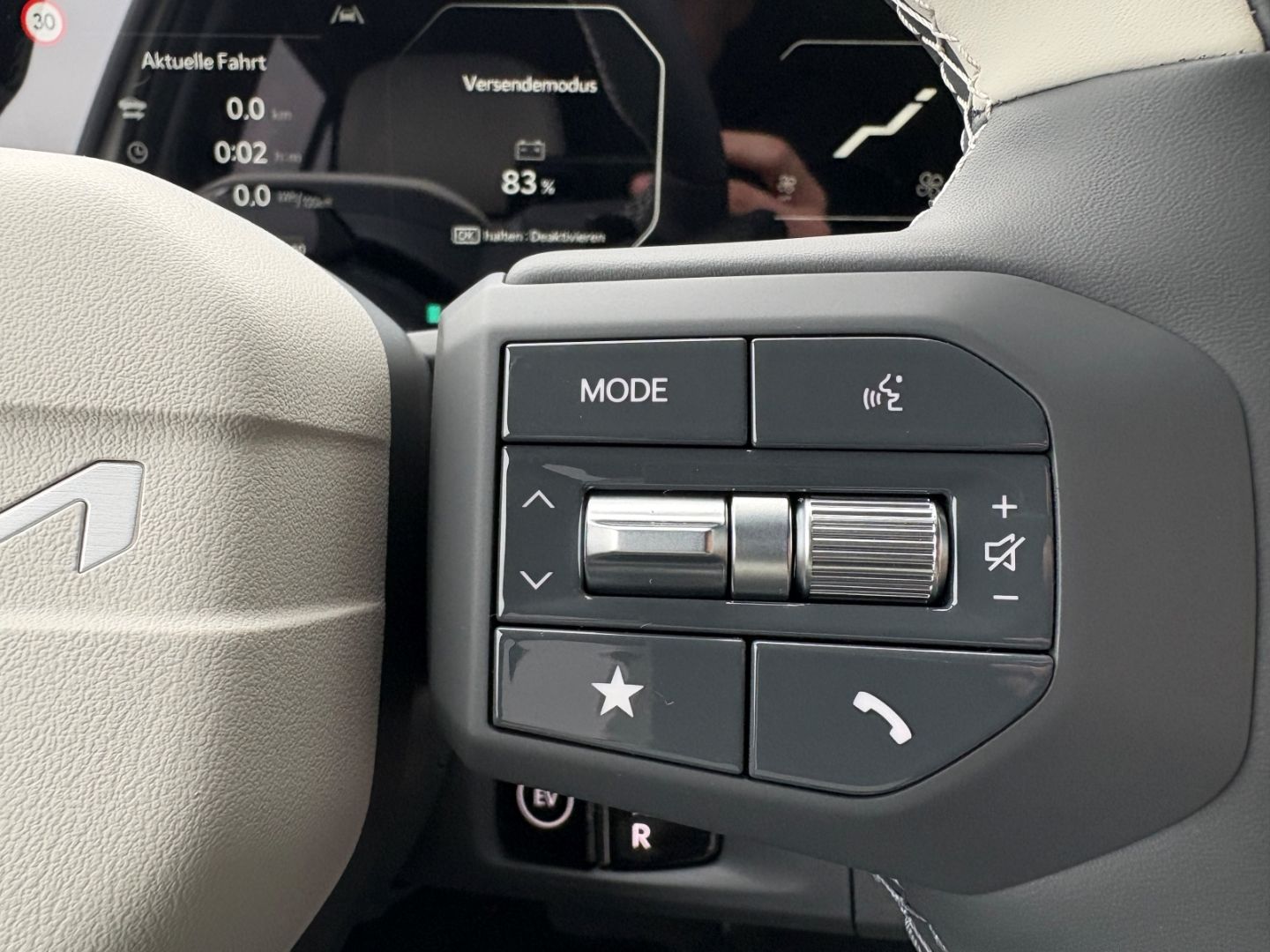 Fahrzeugabbildung Kia EV3 150 kW GT-line HUD Navi Leder Digitales Cock