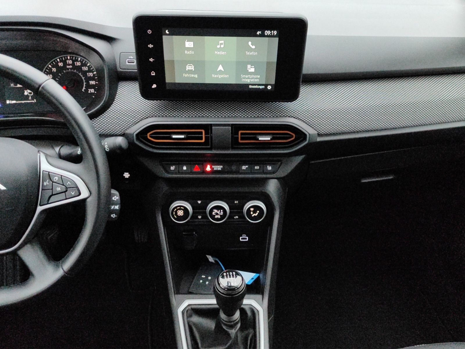 Fahrzeugabbildung Dacia SanderoIII Stepway*Sitzheizung*Bluetooth*Kamera*