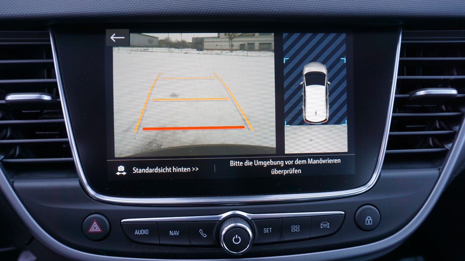 Fahrzeugabbildung Opel Crossland Edition, Navi, LED, Kamera, PDC