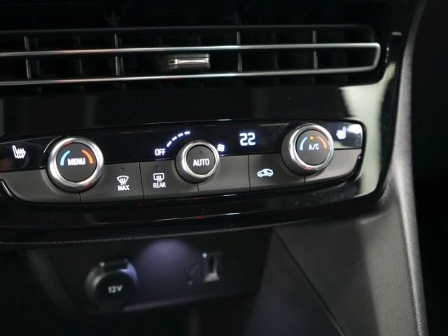 Mokka B BLACK AT+NAVI+RÜCKFAHRKAMERA+SITZ-/LENKR