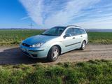 Ford Focus TÜV Allwetter sparsam gepflegt - Ford Focus aus 2002