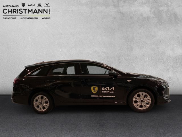 Fahrzeugabbildung Kia Ceed_sw VISION 1.5 T-GDI *KOMFORT-PLUS-PAKET*NAV