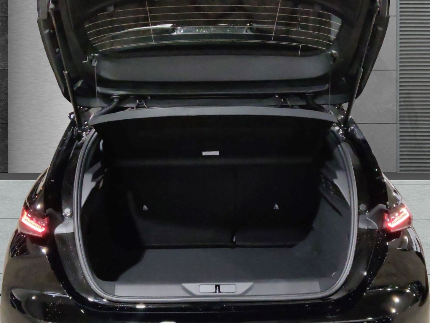 Peugeot 308 - Bild 5