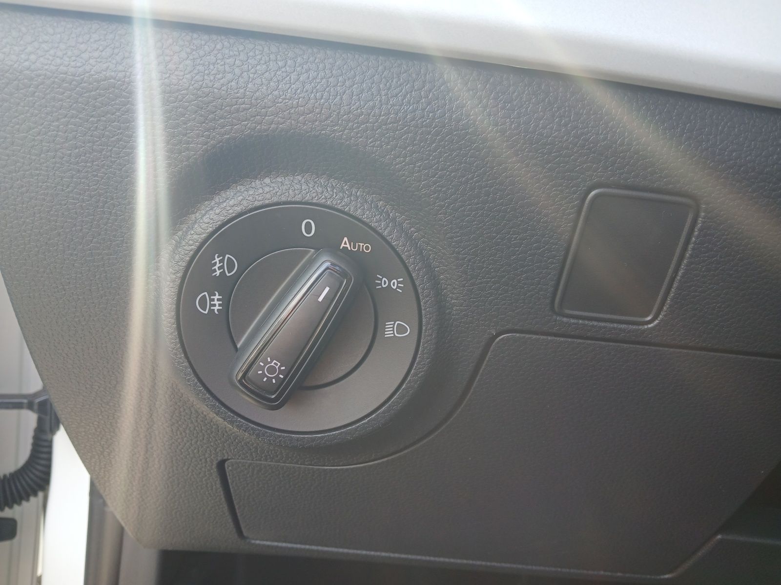 Fahrzeugabbildung SEAT Ibiza TSI Style LED AID GRA RFK SH LM