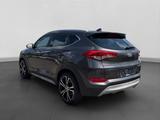 Hyundai Tucson Passion + 2WD NAVI+LED+CAM+CARPLAY+PDC+SI - Hyundai TUCSON Gebrauchtwagen in Duisburg