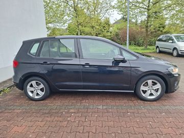 Volkswagen Golf - 4