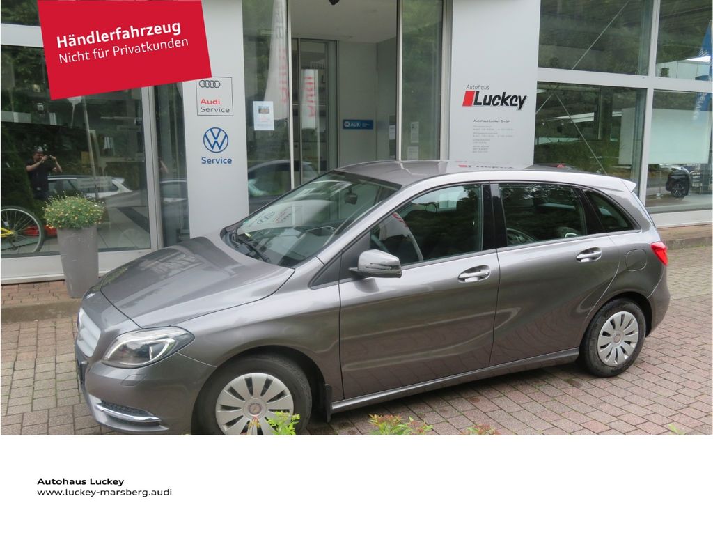 MERCEDES-BENZ B 180 B -Klasse Design BI-Xenon Rückfahrkamera (Fahrzeug-Nummer 428813063)