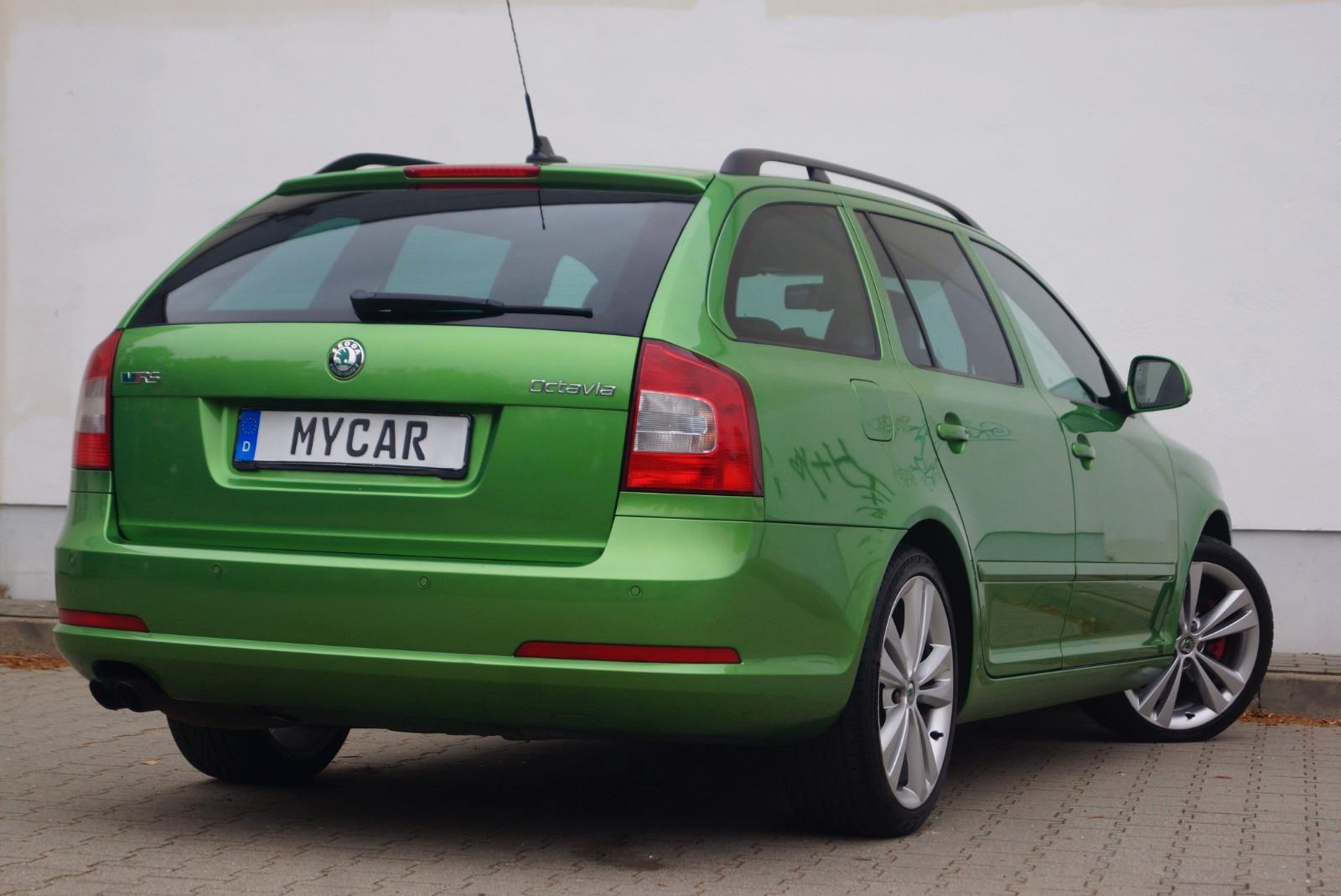 SKODA OCTAVIA COMBI 2.0 RS 200CH - BVM - 1ERE MAIN - TOIT OUVRANT