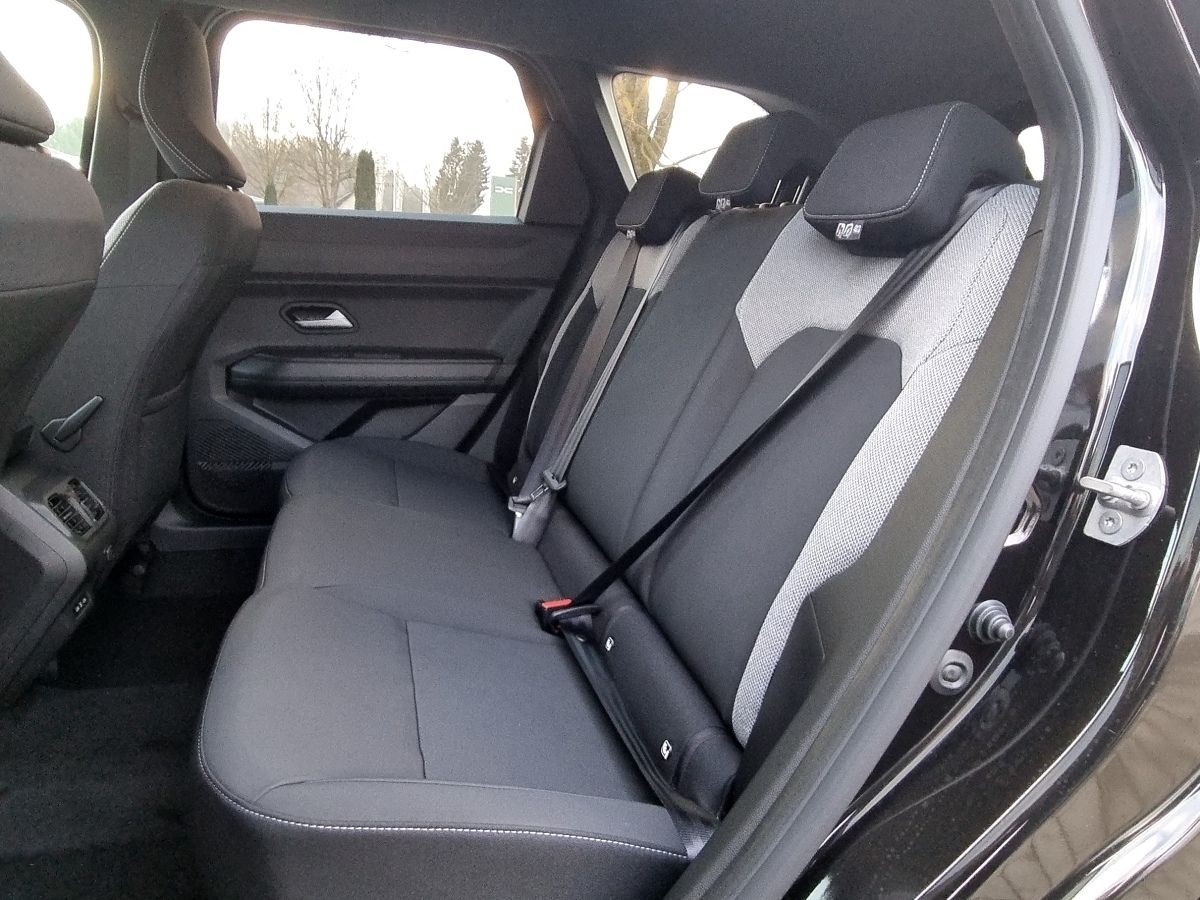 Fahrzeugabbildung Dacia Bigster Journey HYBRID 155