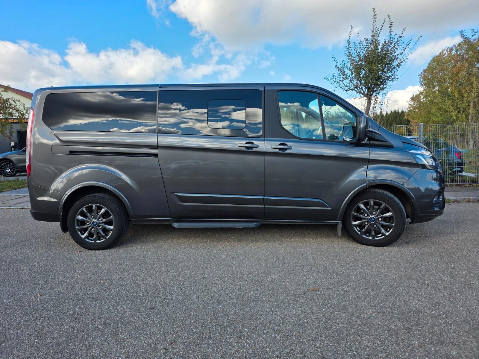 Ford Tourneo Custom