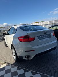 BMW X6 - 8