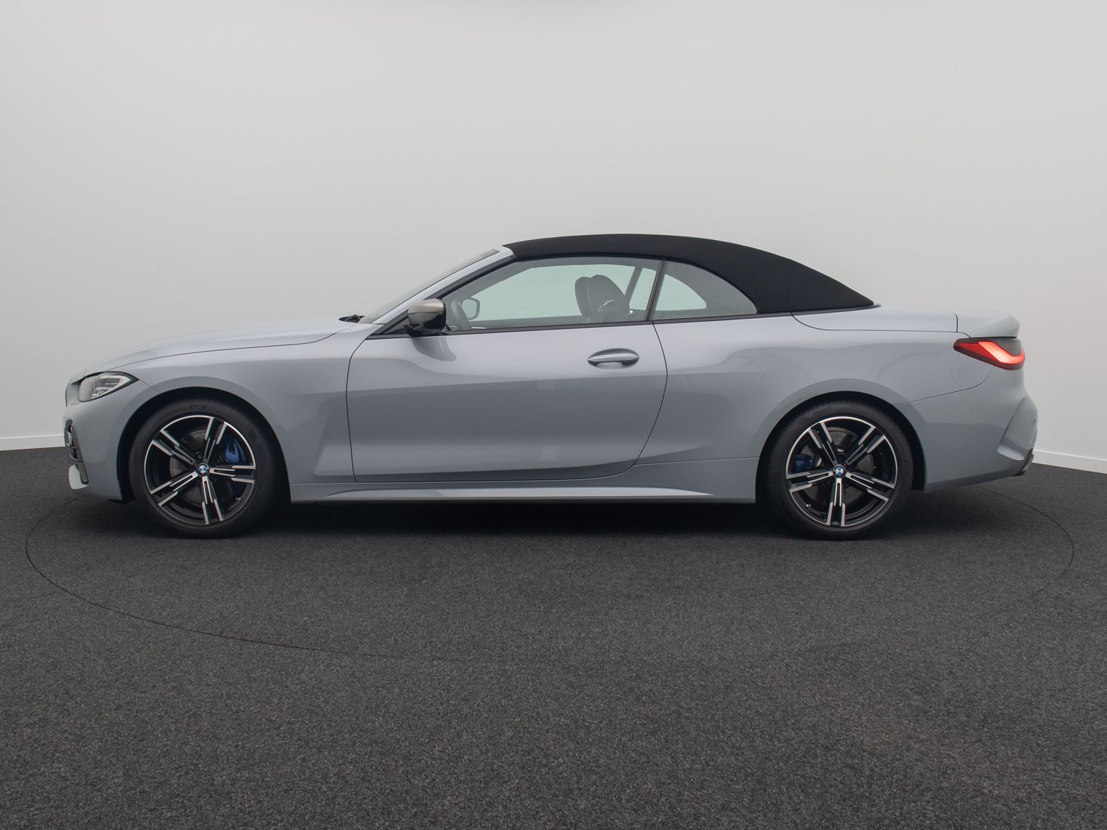Fahrzeugabbildung BMW M440i Cabrio DAB H/K CockPitPro AHK Alarm 18Zoll