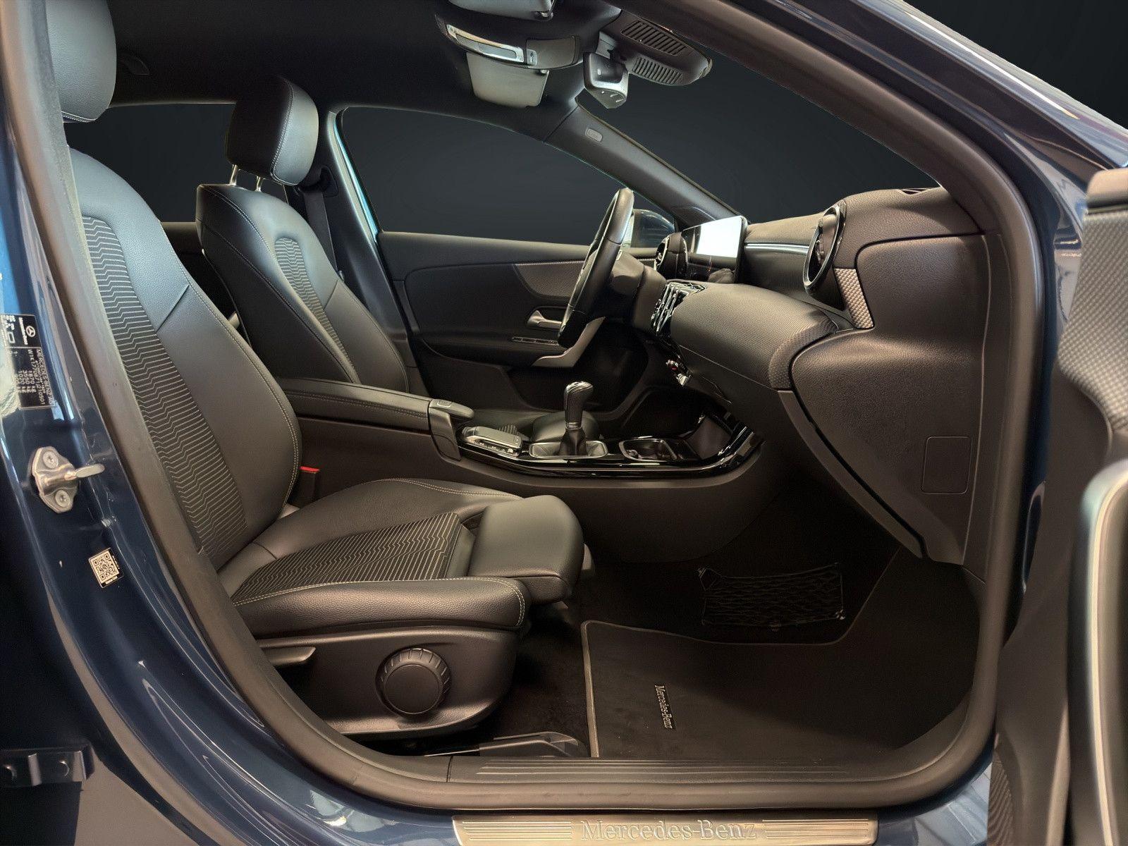 Mercedes-Benz A-Class Progressive MBUX LED, миниатюра 15