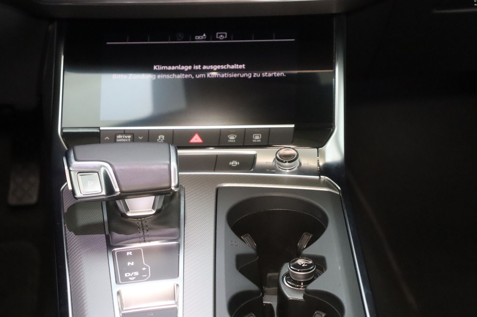 Fahrzeugabbildung Audi A6 Avant 45 TDI quattro sport * MwSt. ausw.