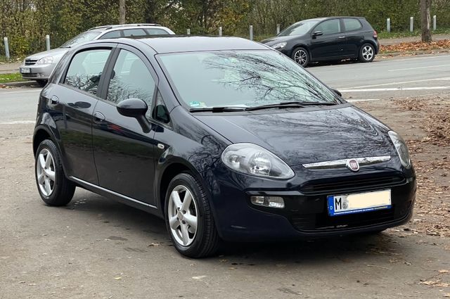 Fiat Punto Evo 1.Hand 85Tkm 8Fach bereift