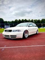 Audi S4 b5 Facelift - Audi A4 aus 2000: Kombi