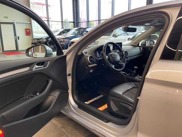 MYAUTOCENTER – Gebraucht- und Jahreswagen mit Werkstattservice in Pfaffenhofen Audi A3 Limousine ultra *LED*NAVI*TEILLEDER*SZHZ*PDC*