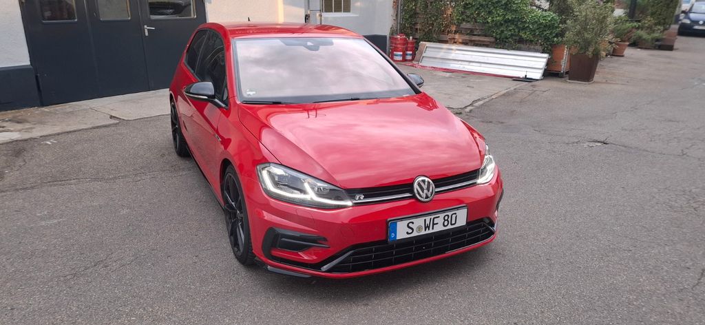 Image of Volkswagen Golf