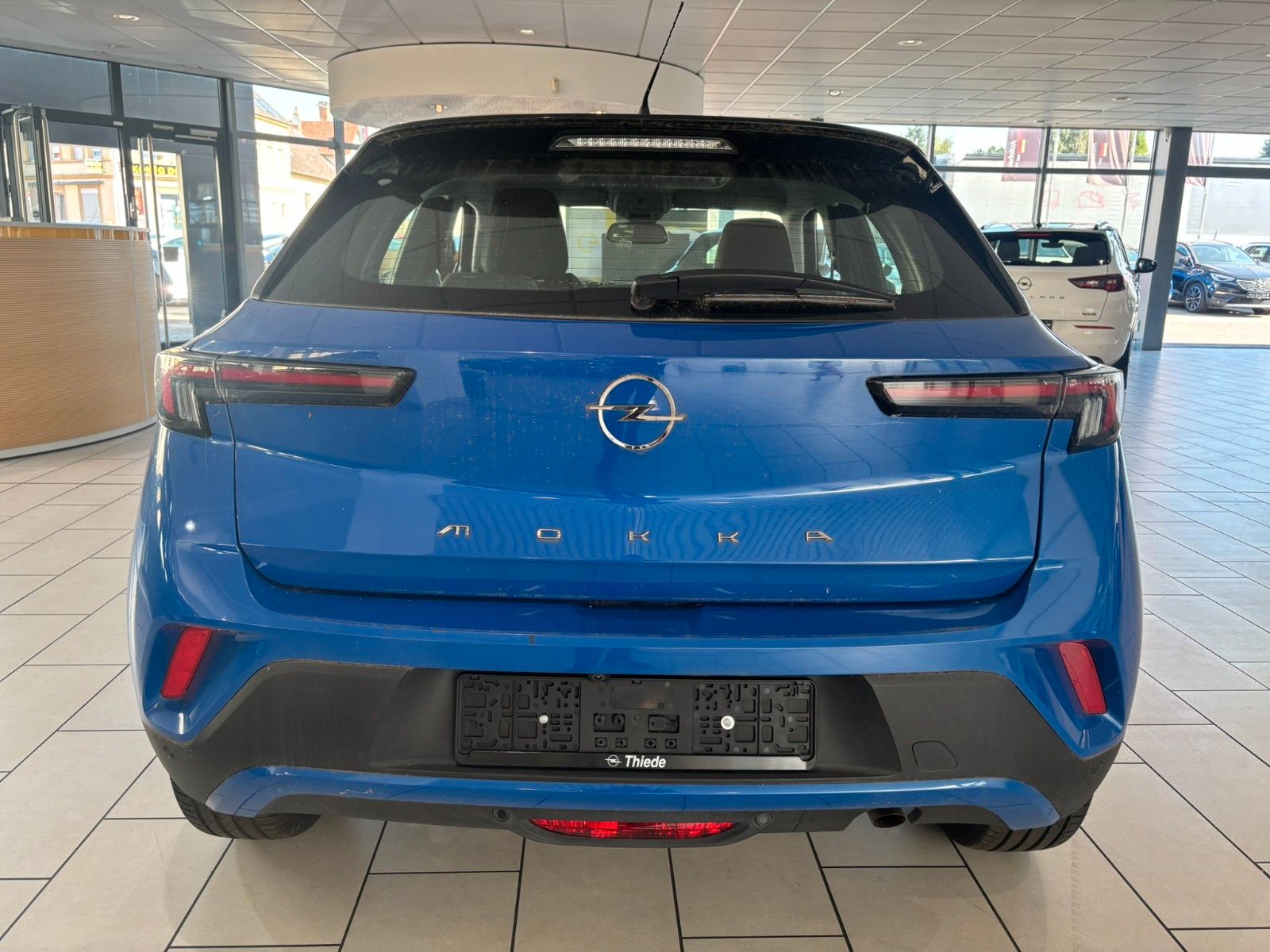 Fahrzeugabbildung Opel Mokka ELEGANCE 1.2T NAVI/LED/KAMERA/SPORT/SH/DAB