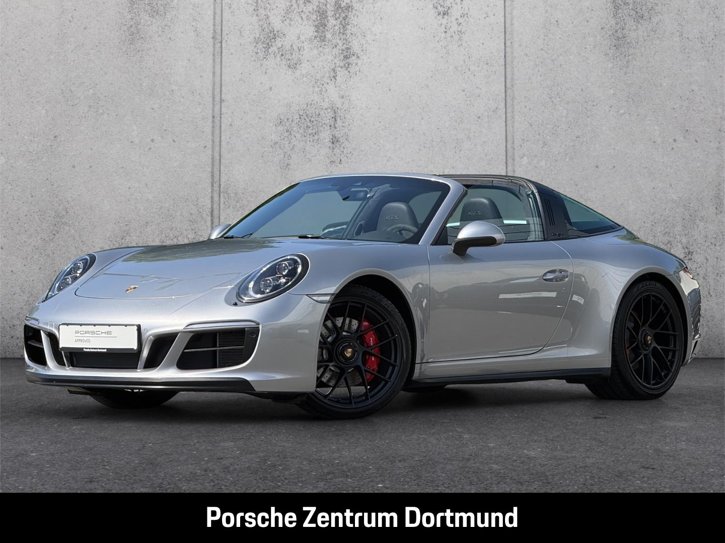 Porsche 991 911 Targa 4 GTS Sportabgas Sportsitze BOSE