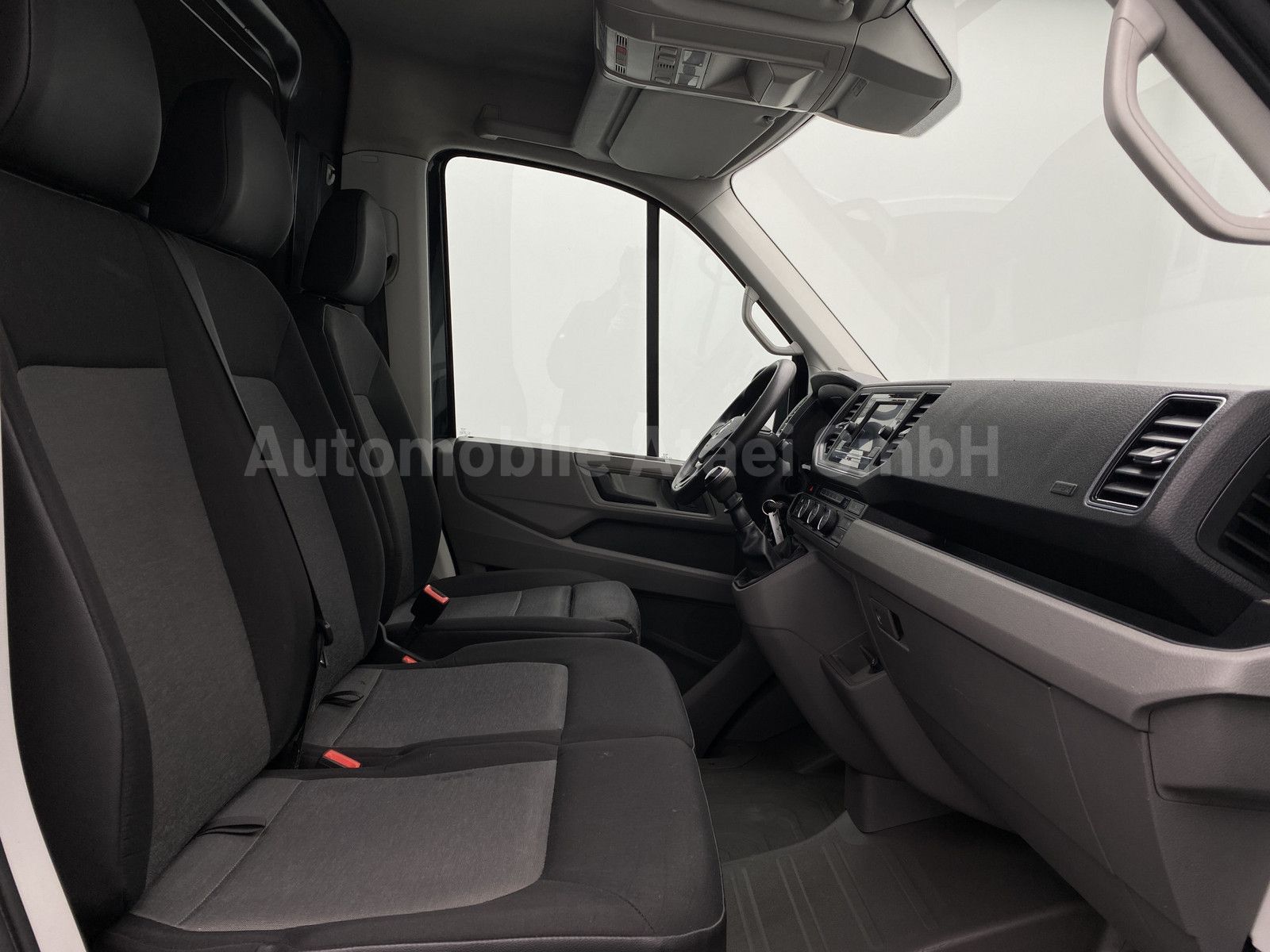 Fahrzeugabbildung Volkswagen Crafter 35 MAXI *Werkstatt* LED+ACC+KAMERA 3738