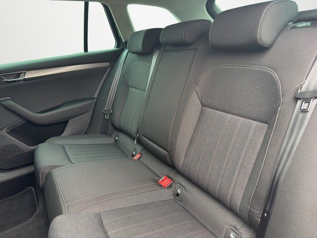 Fahrzeugabbildung SKODA Superb Combi Style 2.0 TDI 147 kW *AHK*