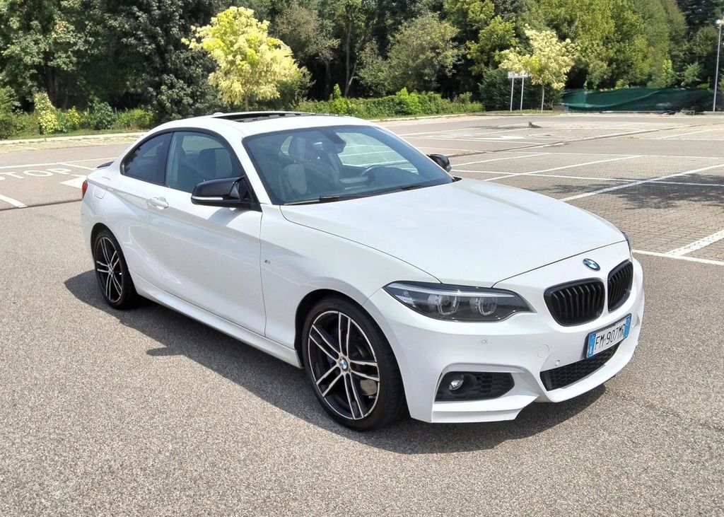 Image of BMW 220