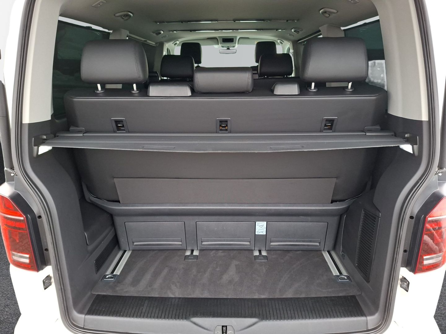 T6.1 Multivan 2.0TDI 4MOTION Edition *AHK*STH*NA