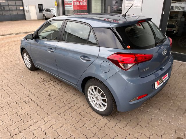 Fahrzeugabbildung Hyundai i20 Go   Scheckheft / Klima