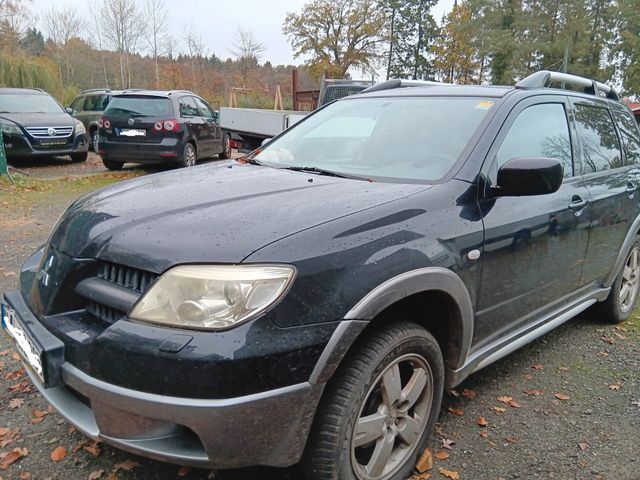 Mitsubishi Outlander 2.4 Sport Automatik, M 2007, Vollleder