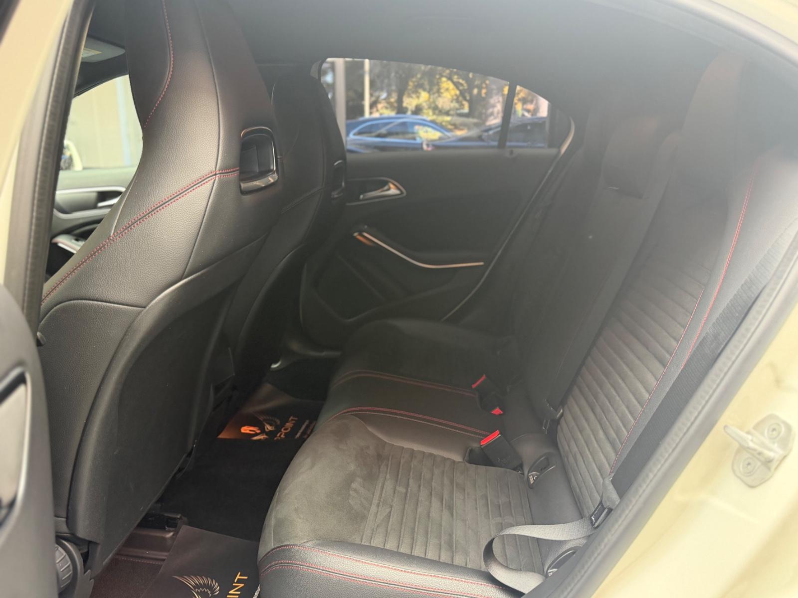 Mercedes-Benz A 180 BlueEfficiency/AMG-Line/Cam/LED