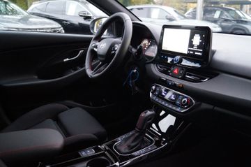 Hyundai i30 1.5 T-GDI N Line DCT-NAVI-LED-KAMERA-SHZG-