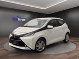 Toyota AYGO 1.0 x-play touch°2.Hand°Klima°Navi°CarPlay° - Toyota Gebrauchtwagen in Darmstadt
