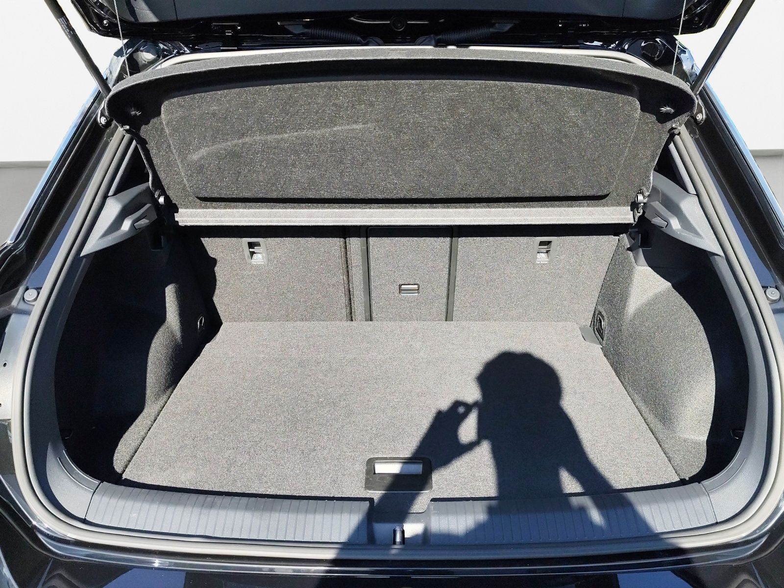 Volkswagen T-Roc - Bild 14