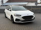 Ford Focus Turnier ST*TOP ZUSTAND*PANORAMA* - Ford Focus: Weiß, ST