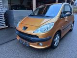 Peugeot 1007 Prémium 75, Automatikgetriebe !!! - Peugeot 1007 mit Halbautomatikschaltung
