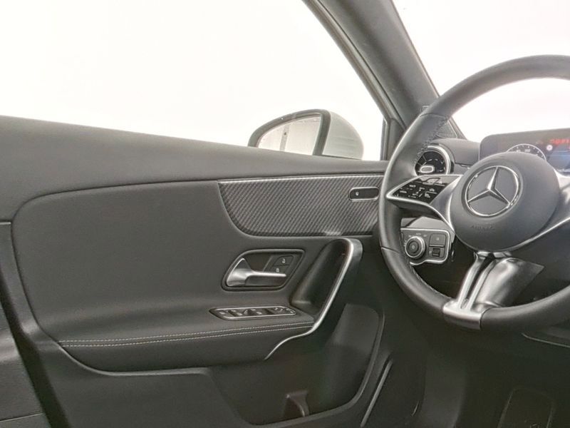 Mercedes-Benz A 200 LED NAVI KAMERA foto 4