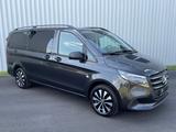 Mercedes-Benz Vito 119 Tourer PRO 4x4 lang DISTRON STANDH PDC - Mercedes-Benz Vito: Grau, Verkehrszeichenerkennung