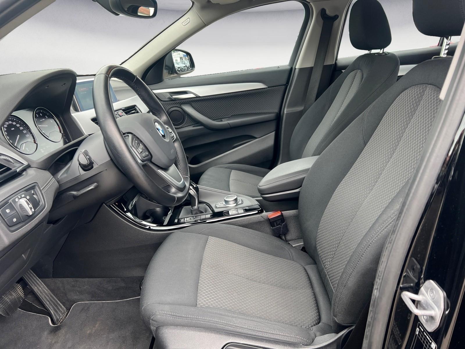 BMW X2 sDrive20i Advantage Steptronic DCT Navi AHK R, миниатюра 8