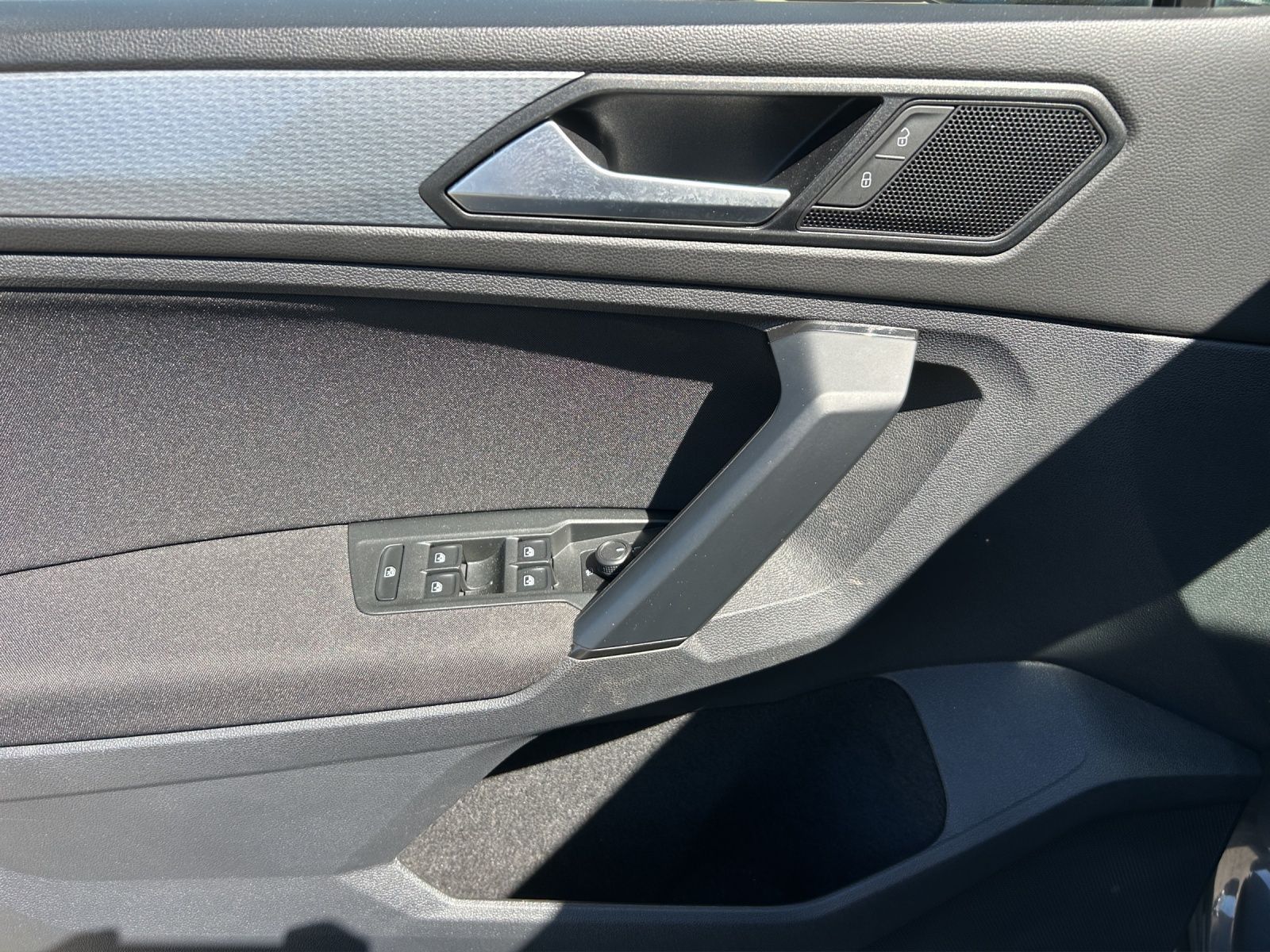 Volkswagen Tiguan - Bild 14