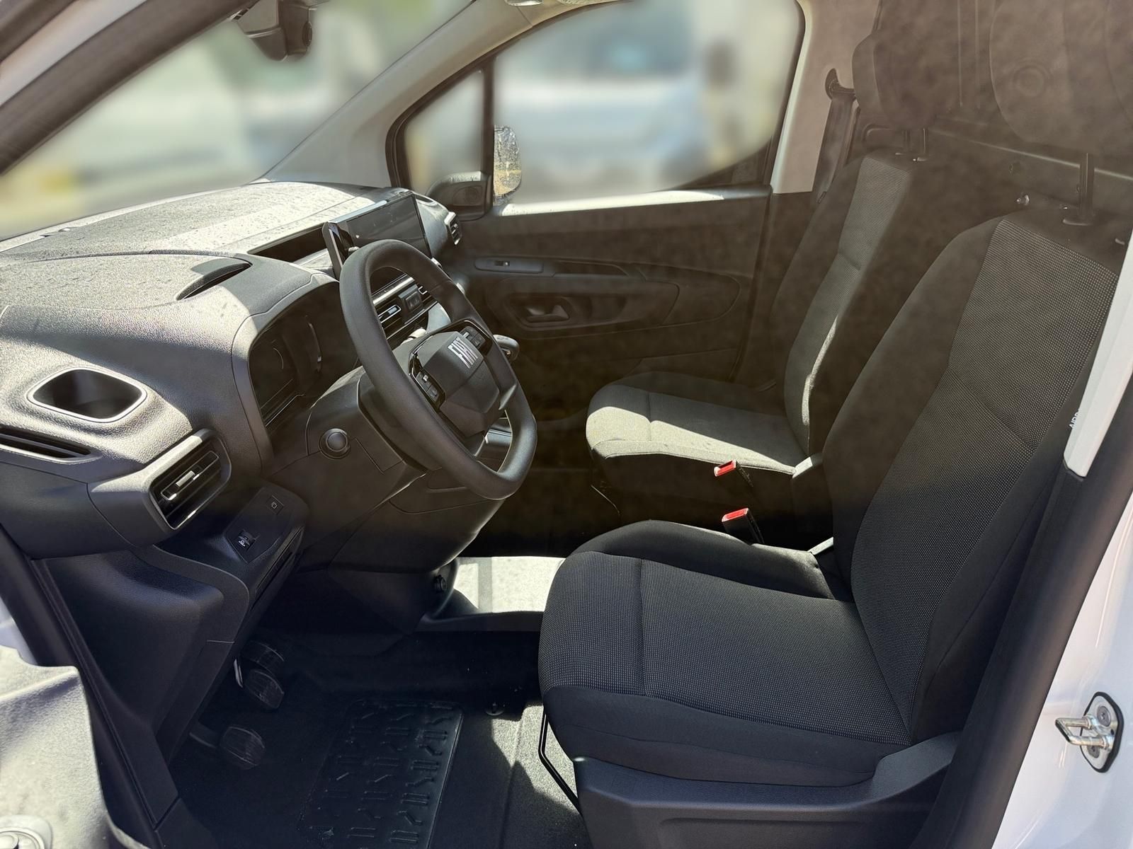Fahrzeugabbildung Fiat Doblo M Kastenwagen 100 MT6